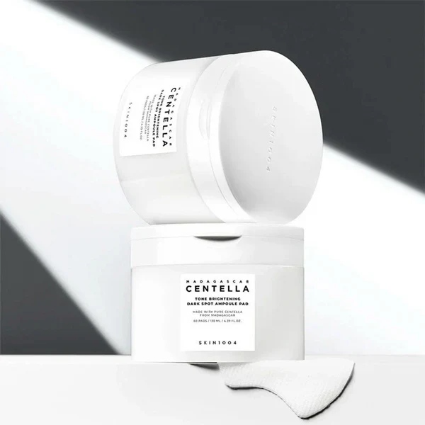 Madagascar Centella Tone Brightening Dark Spot Ampoule Pad 60Pads